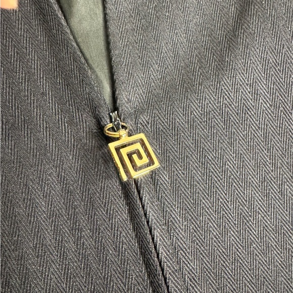 1990's Gianni Versace Couture Black Lightweight Blazer/ Jacket - Picture 10 of 12